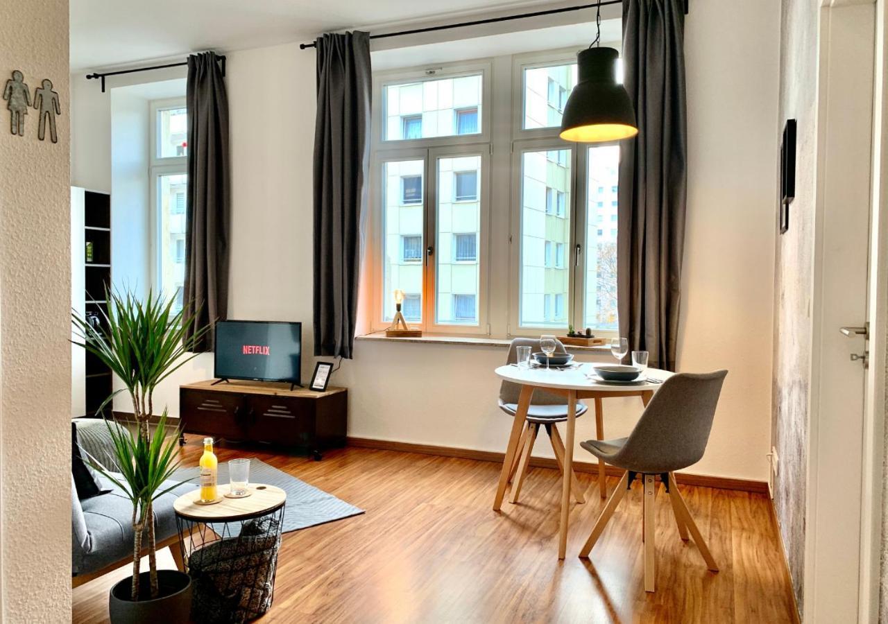Apartment Only 750m Zwinger, Netflix, Fast Wlan, Self-checkin, Super Nintendo