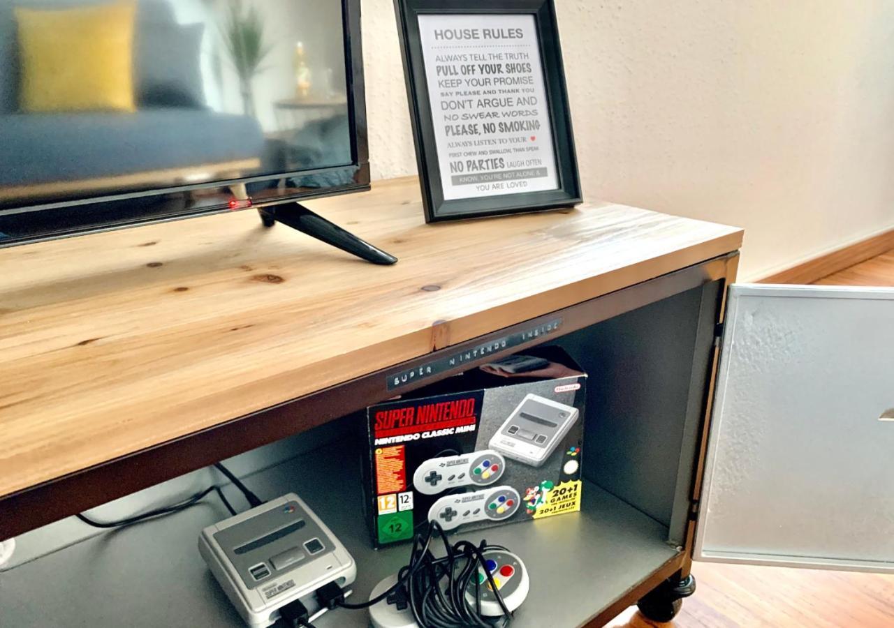 Only 750m Zwinger, Netflix, Fast Wlan, Self-checkin, Super Nintendo Apartment